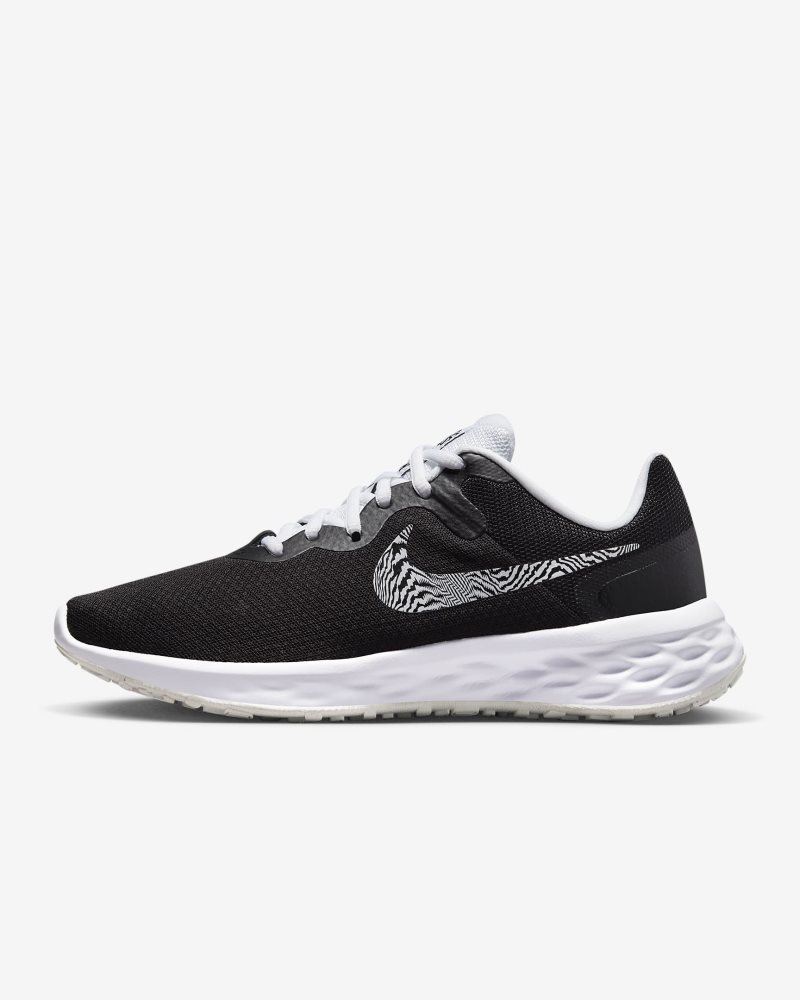 Nike Revolution 6 Premium Black/White