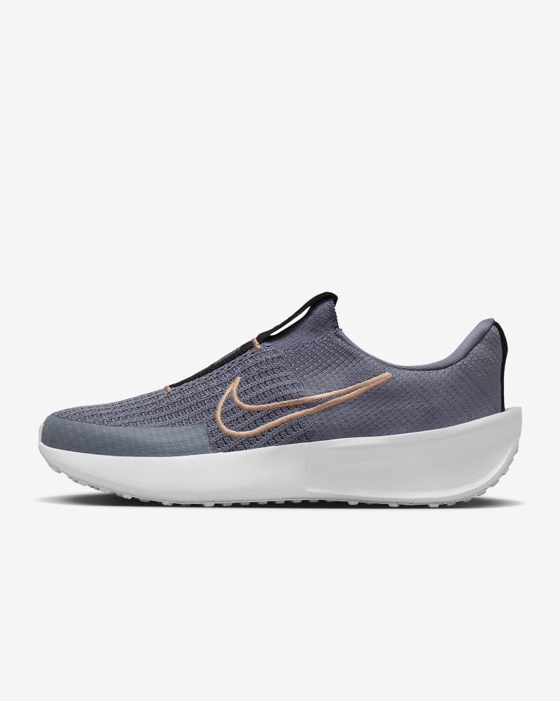 Nike Interact Run EasyOn Light Carbon/White/Light Carbon/Metallic Red Bronze