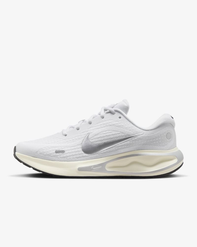 Nike Journey Run White/Platinum Tint/Coconut Milk/Metallic Silver