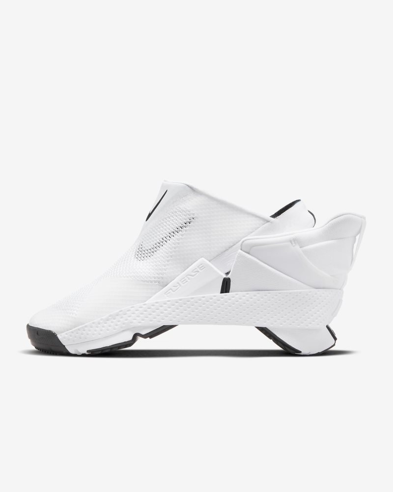 Nike Go FlyEase White/Black