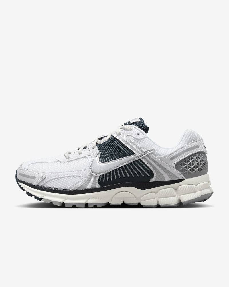 Nike Zoom Vomero 5 White/Armory Navy/Sail/Metallic Silver