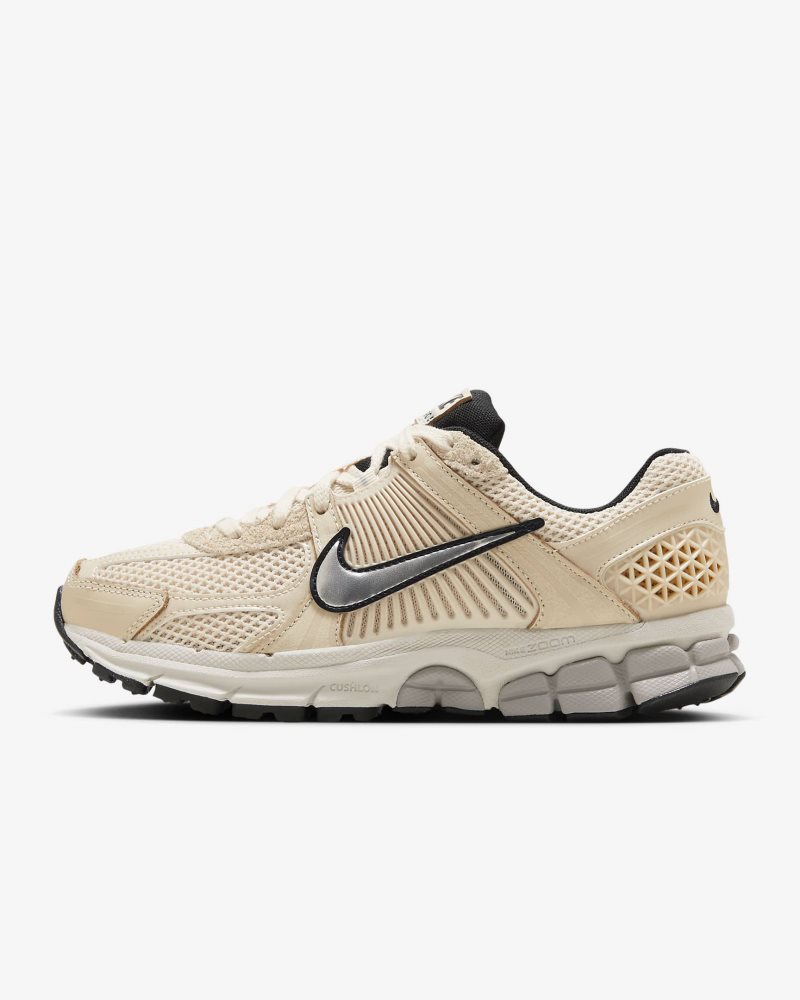 Nike Zoom Vomero 5 Pearl White/Light Bone/Light Iron Ore/Chrome