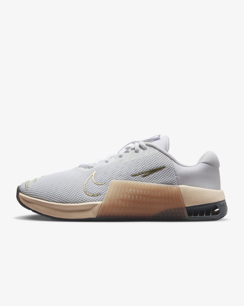 Nike Metcon 9 White/Metallic Gold Grain/Sanddrift/White