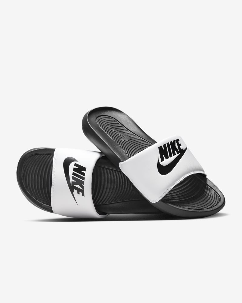 Nike Victori One Black/White/Black