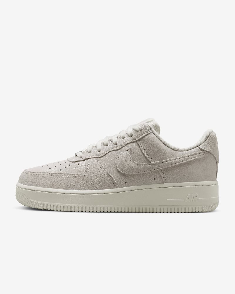 Nike Air Force 1 '07 SE White/Sail/Team Red/White