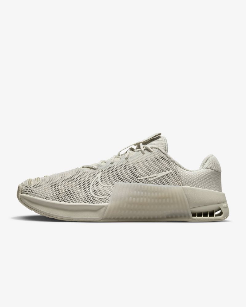 Nike Metcon 9 AMP Light Bone/Light Orewood Brown/Phantom/Sail