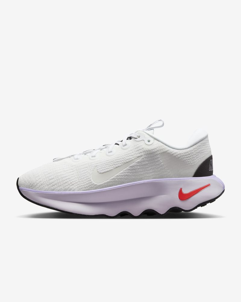 Nike Motiva White/Lilac Bloom/Barely Grape/White