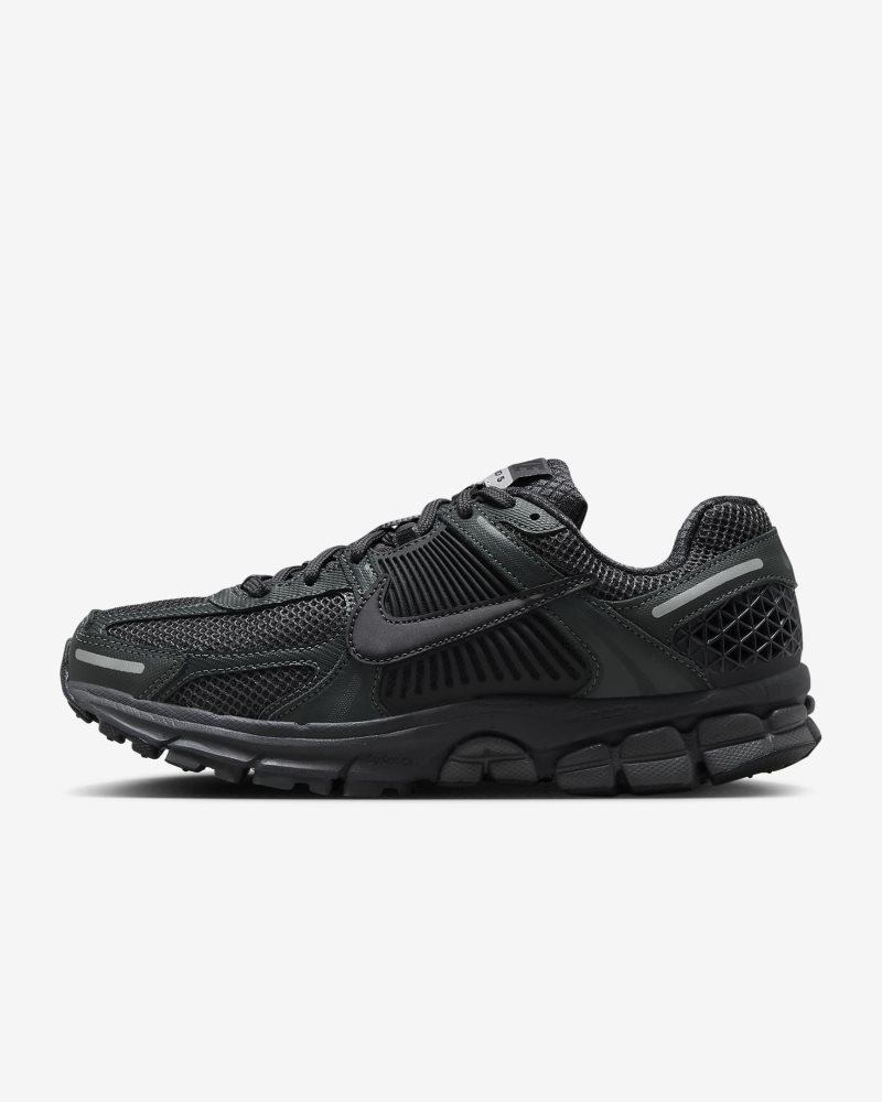 Nike Zoom Vomero 5 Black/Black