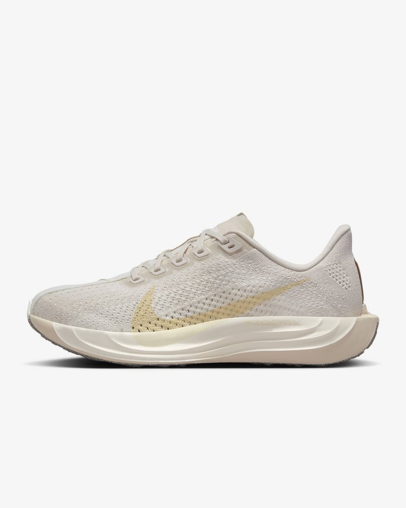 Nike Pegasus Plus Light Orewood Brown/Sail/Gum Light Brown/Coconut Milk