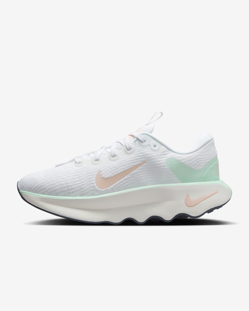 Nike Motiva White/Mint Foam/Sail/Sunset Tint