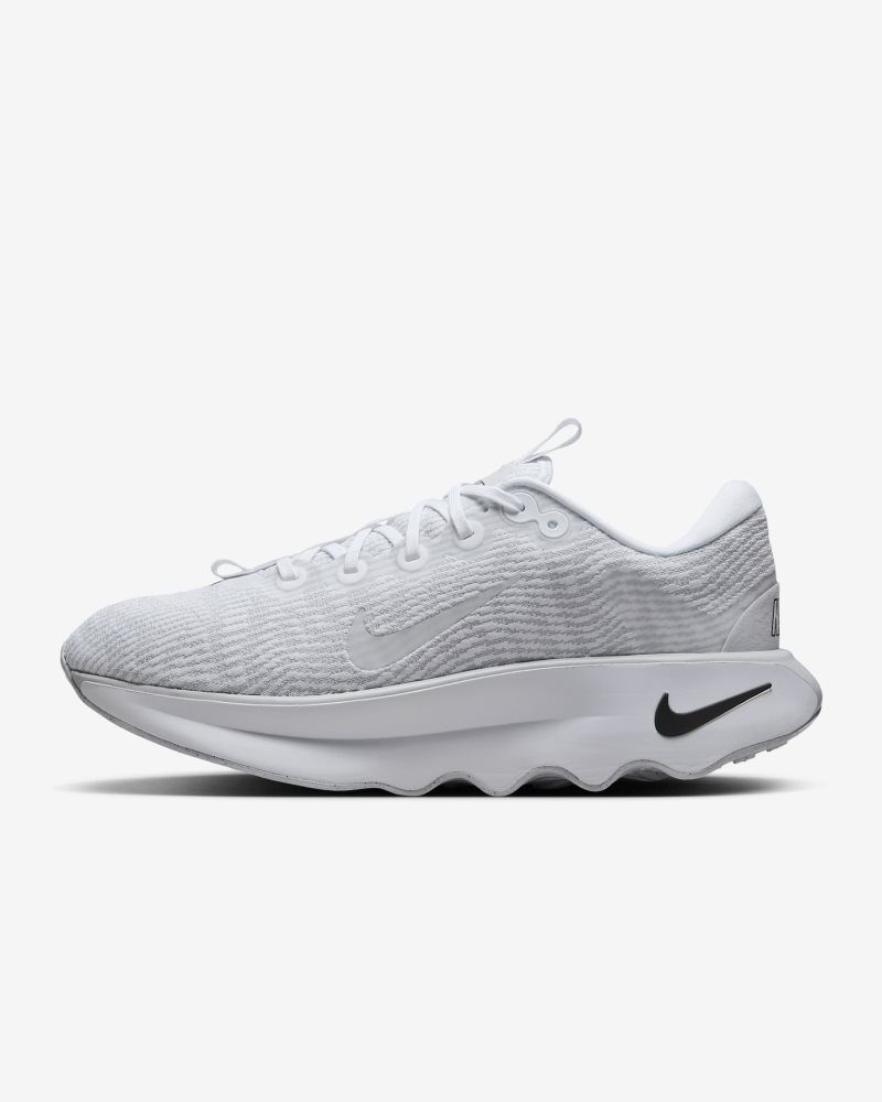 Nike Motiva White/Black/Pure Platinum/White