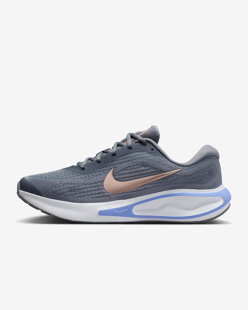 Nike Journey Run Cool Grey/White/Royal Pulse/Metallic Red Bronze