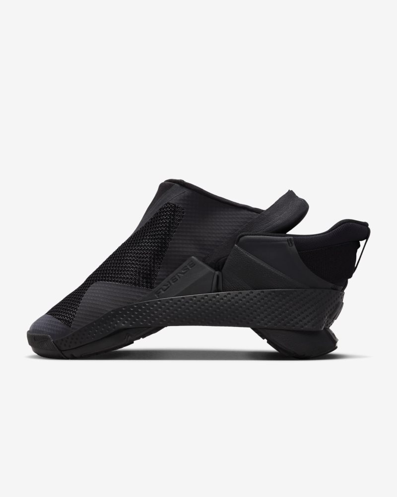 Nike Go FlyEase Black/Black/Black