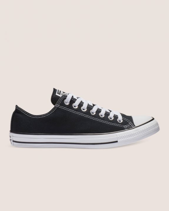 Unisex Converse Chuck Taylor All Star Classic Colour Low Top Black